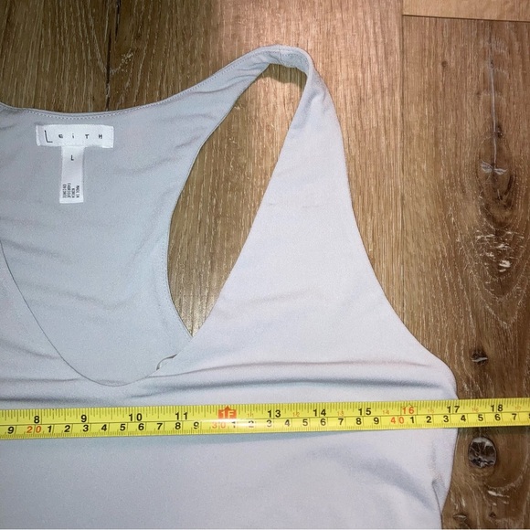 Leith Bodycon Women’s Dress Stretch Racerback
Tank gray Y2K | Size Large - Picture 7 of 8